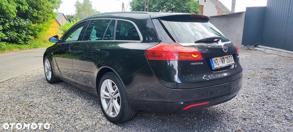 Opel Insignia - 8