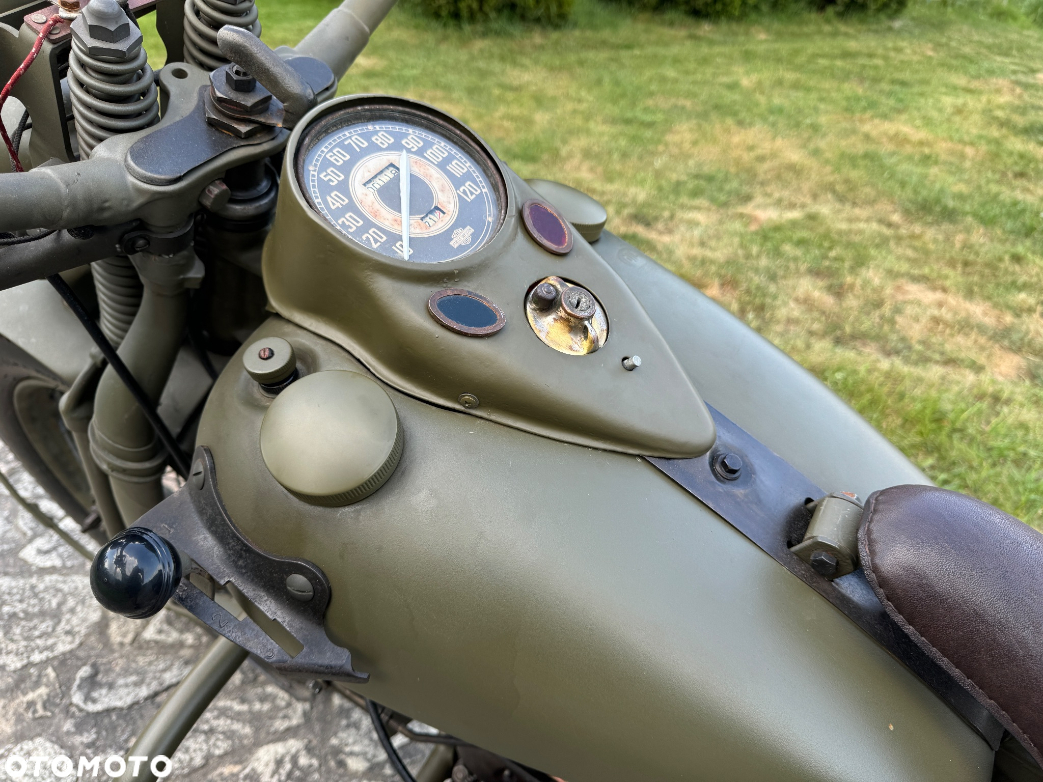 Harley-Davidson WL - 27