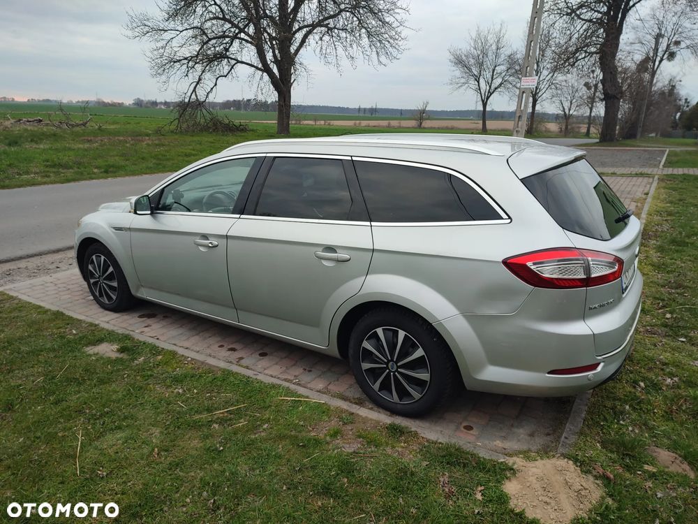 Ford Mondeo 2.0 TDCi Titanium - 11