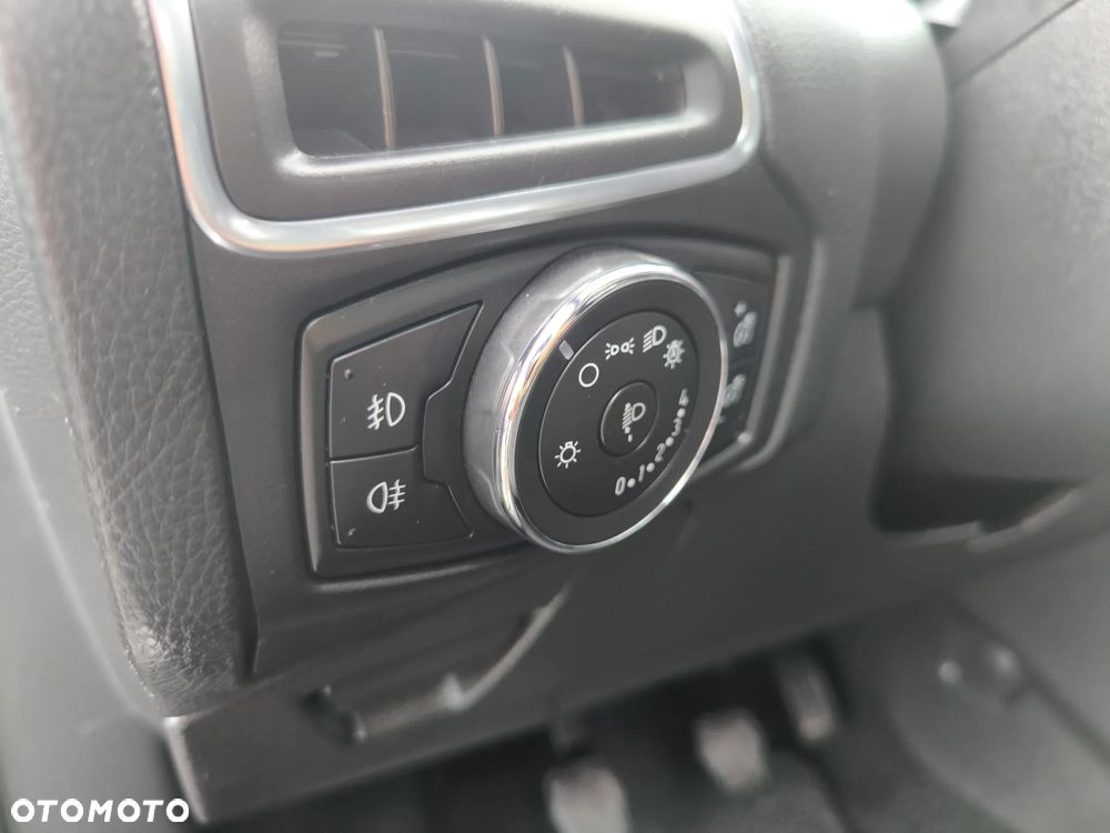 Ford Focus - 34