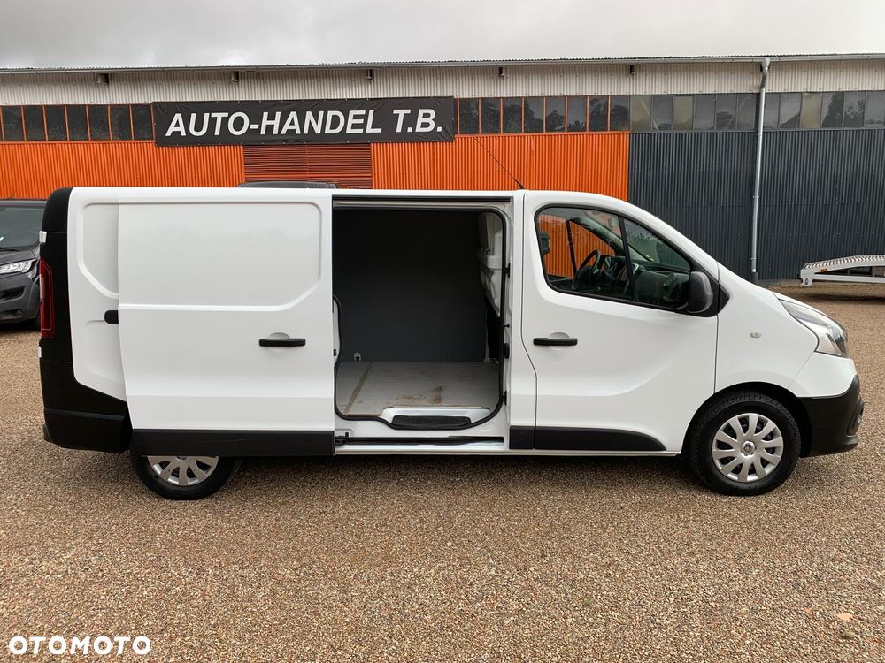 Renault Trafic - 17