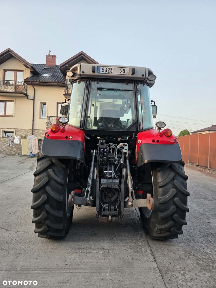 Massey Ferguson 5713 SL dyna-6 - 5