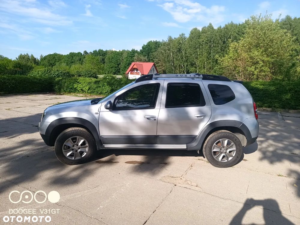 Dacia Duster 1.6 SCe Laureate 4x4 S&S - 9