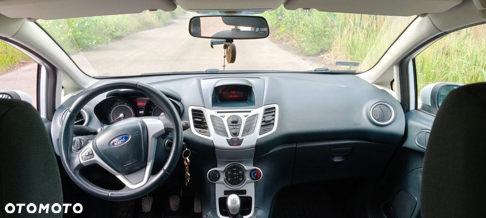 Ford Fiesta 1.25 Ambiente - 5