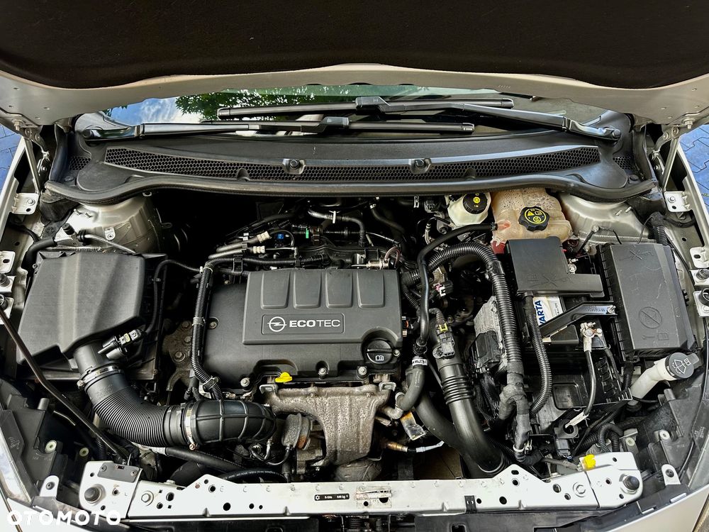 Opel Astra 1.4 T Active - 20