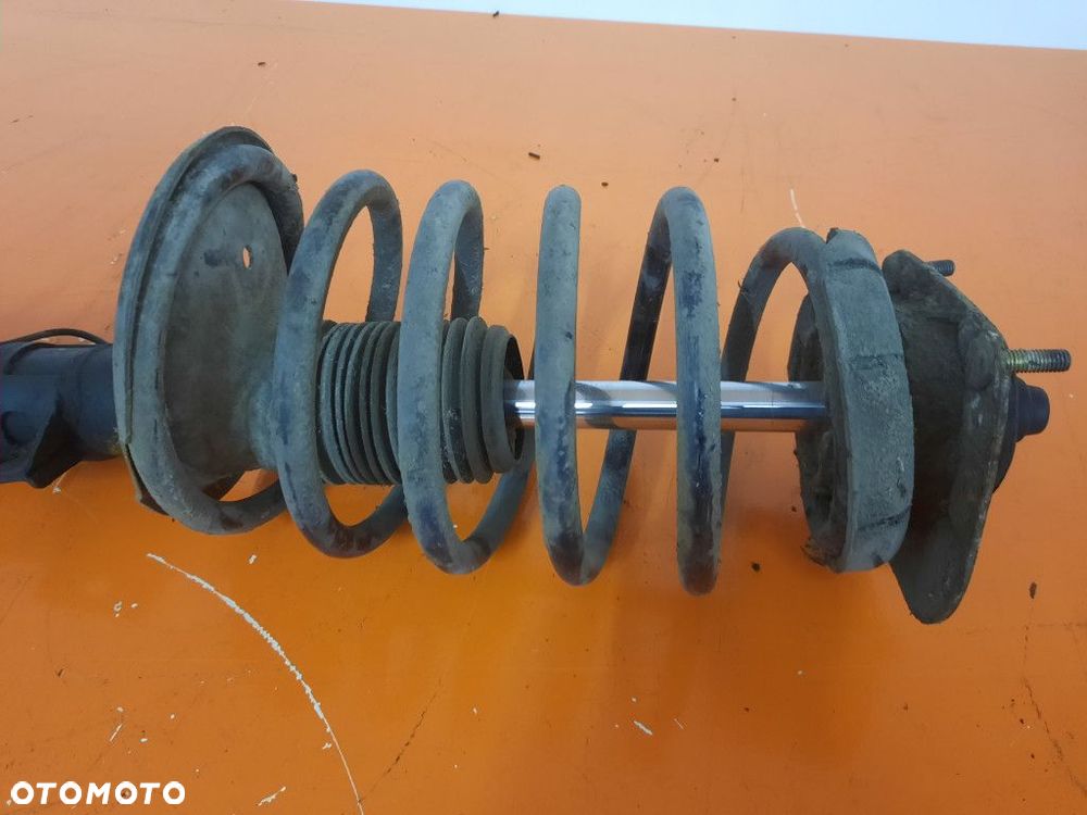 VOLVO S80 2.5D 98-06 AMORTYZATOR PRZÓD PRAWY PRZEDNI 8667253A - 3