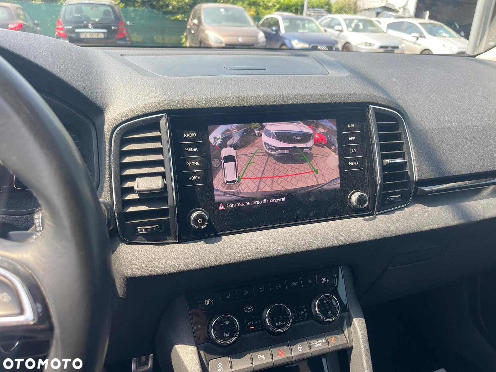 Skoda Karoq 2.0 TDI SCR 4x4 Scout DSG - 9