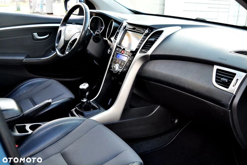 Hyundai i30 1.6 CRDi Premium - 20