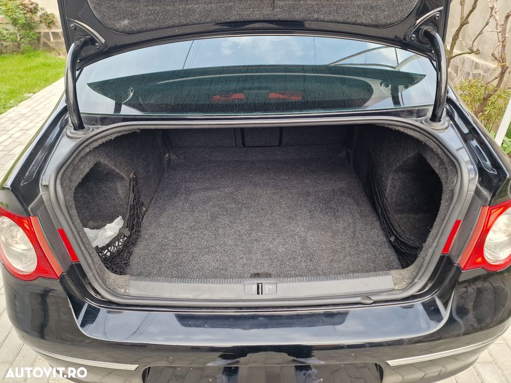 VOLKSWAGEN Passat 2009 — imagine 14