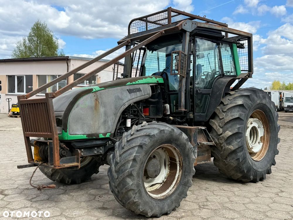 Valtra T190 - 1