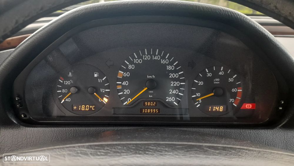 Mercedes-Benz C 200 Kompressor Classic - 23