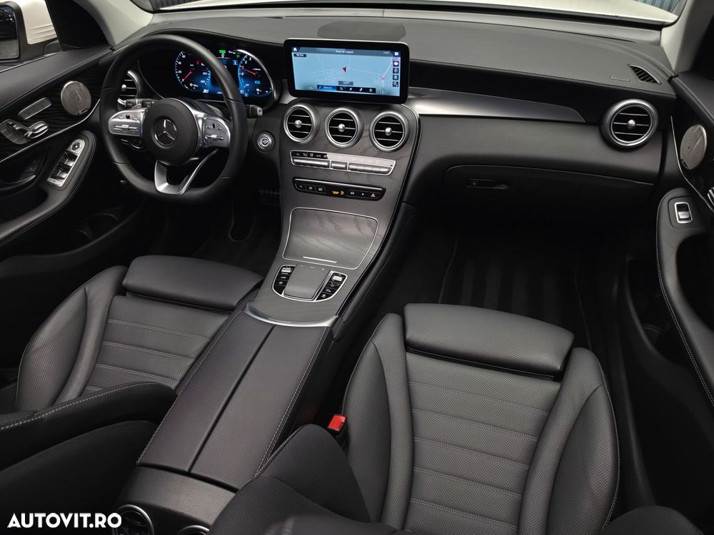 Mercedes-Benz GLC 300 e 4Matic 9G-TRONIC AMG Line Plus - 6