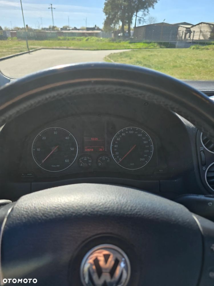 Volkswagen Golf Plus 1.9 TDI Comfortline - 13