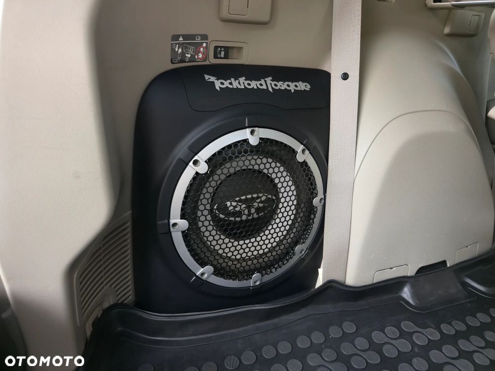 Mitsubishi Outlander 2.0 DID Instyle - 13