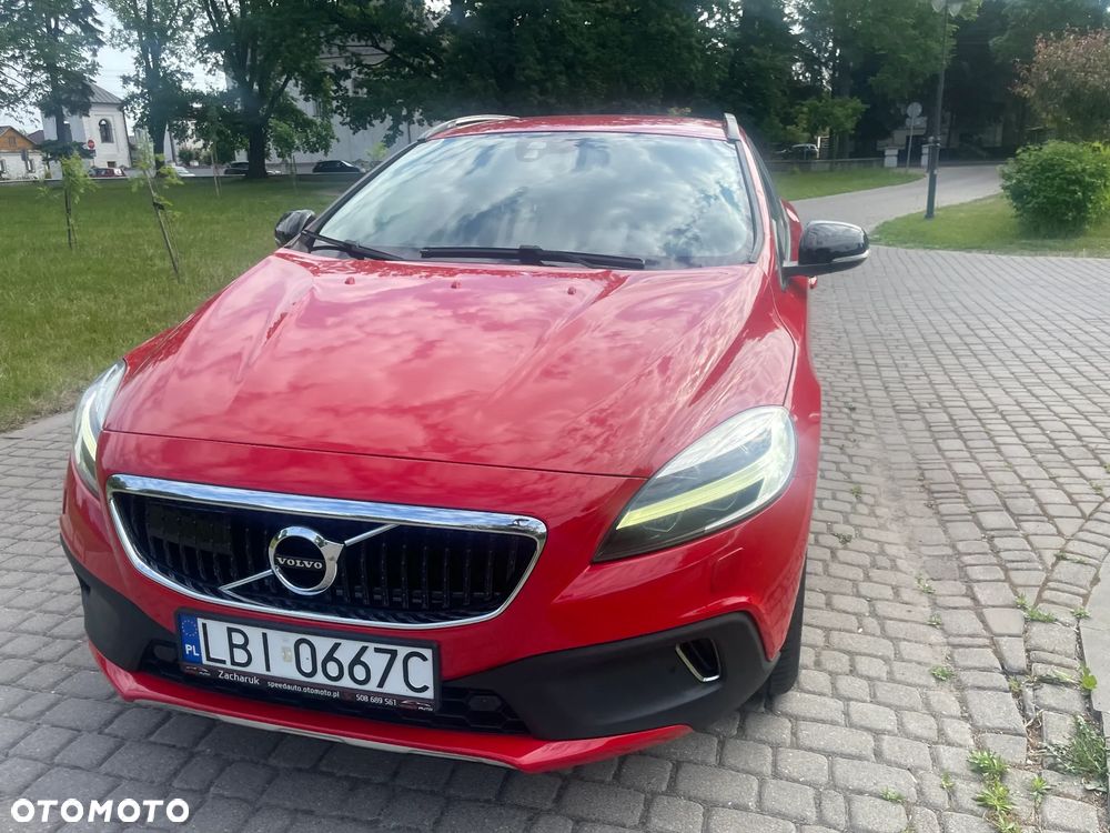 Volvo V40 Cross Country D3 Momentum - 17