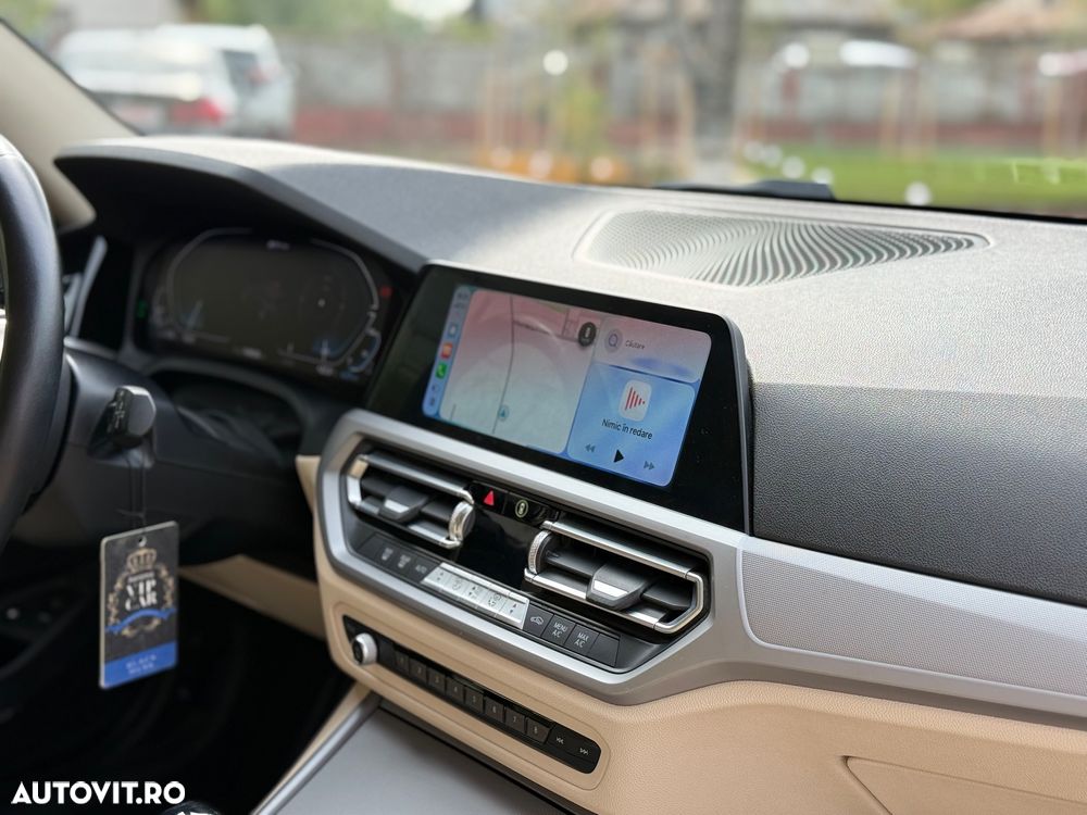 BMW Seria 3 330e Aut. - 13