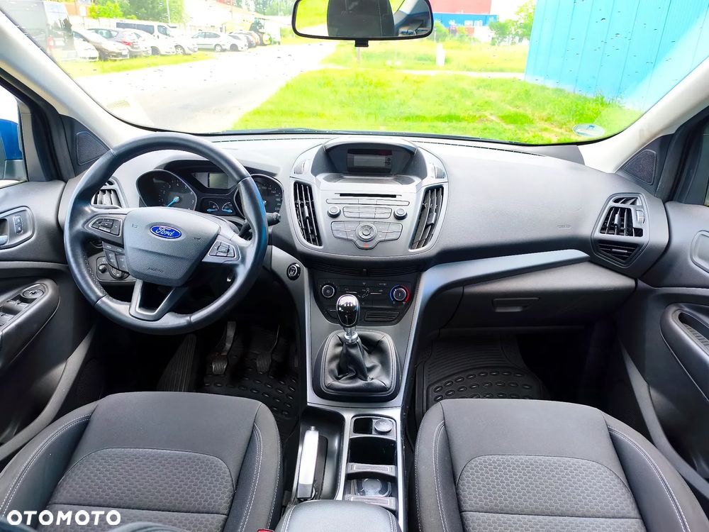 Ford Kuga 1.5 EcoBoost TREND - 11