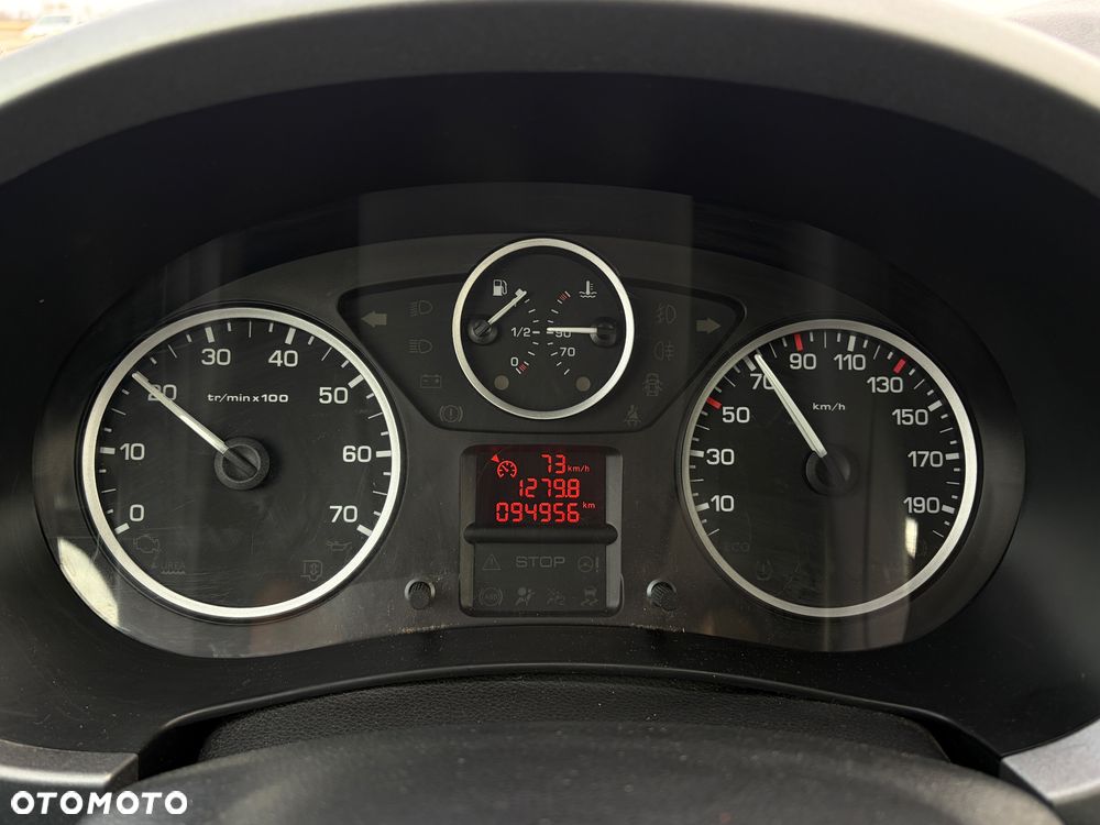 Peugeot Partner - 30