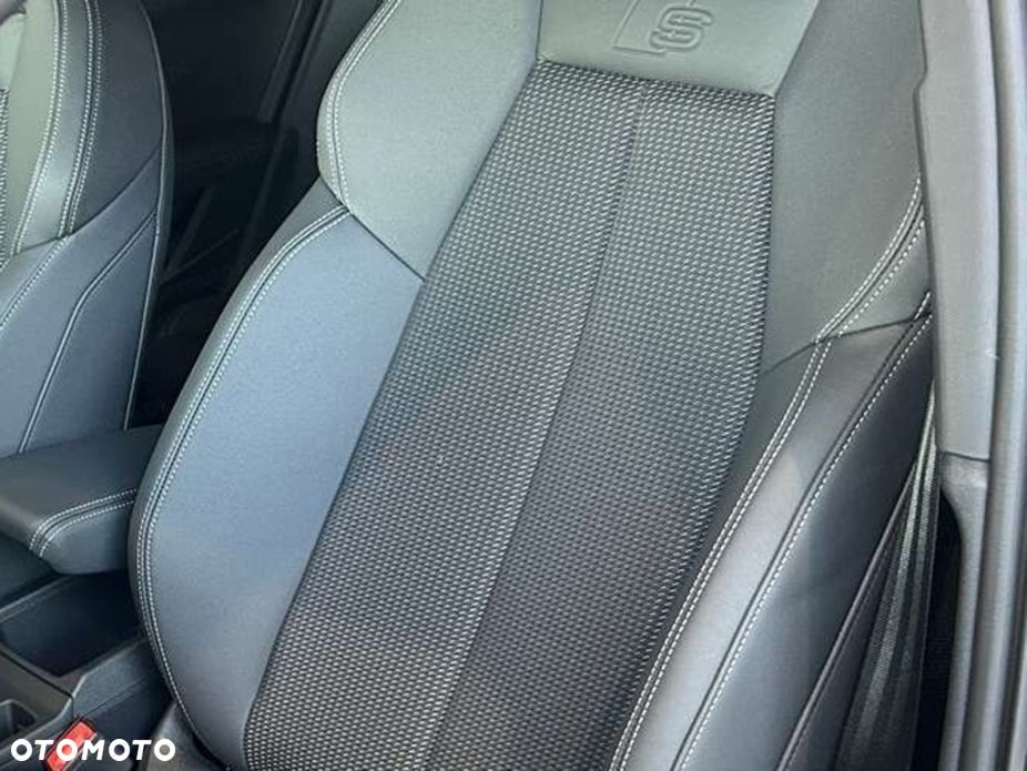 Audi A3 Sportback - 6