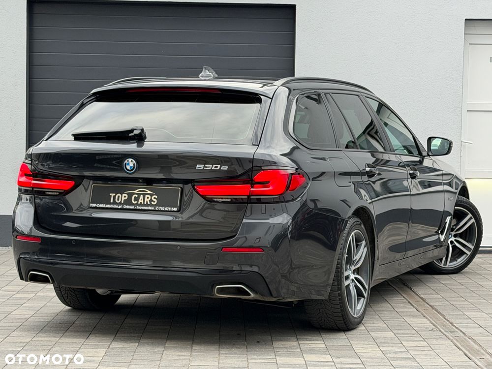 BMW Seria 5 530e PHEV M Sport - 22