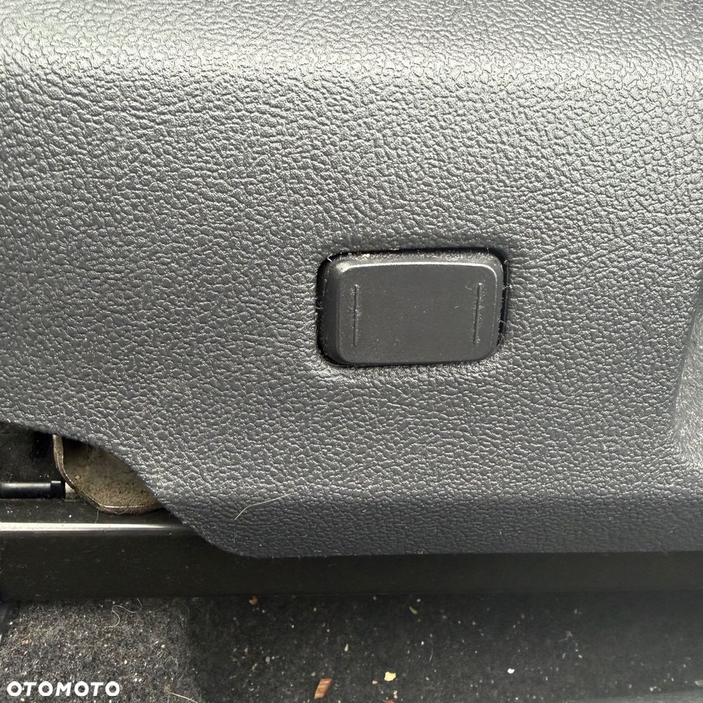 Toyota Corolla 1.8 Hybrid Comfort - 16