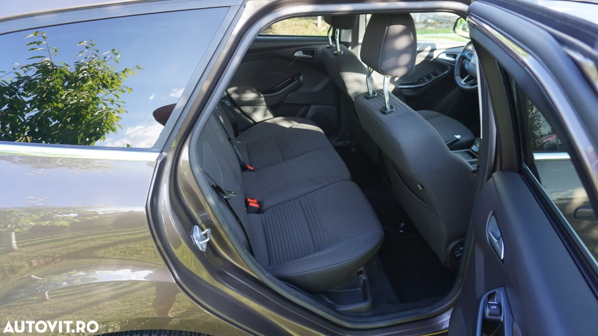 Ford Focus 1.5 EcoBlue Active Business - 12