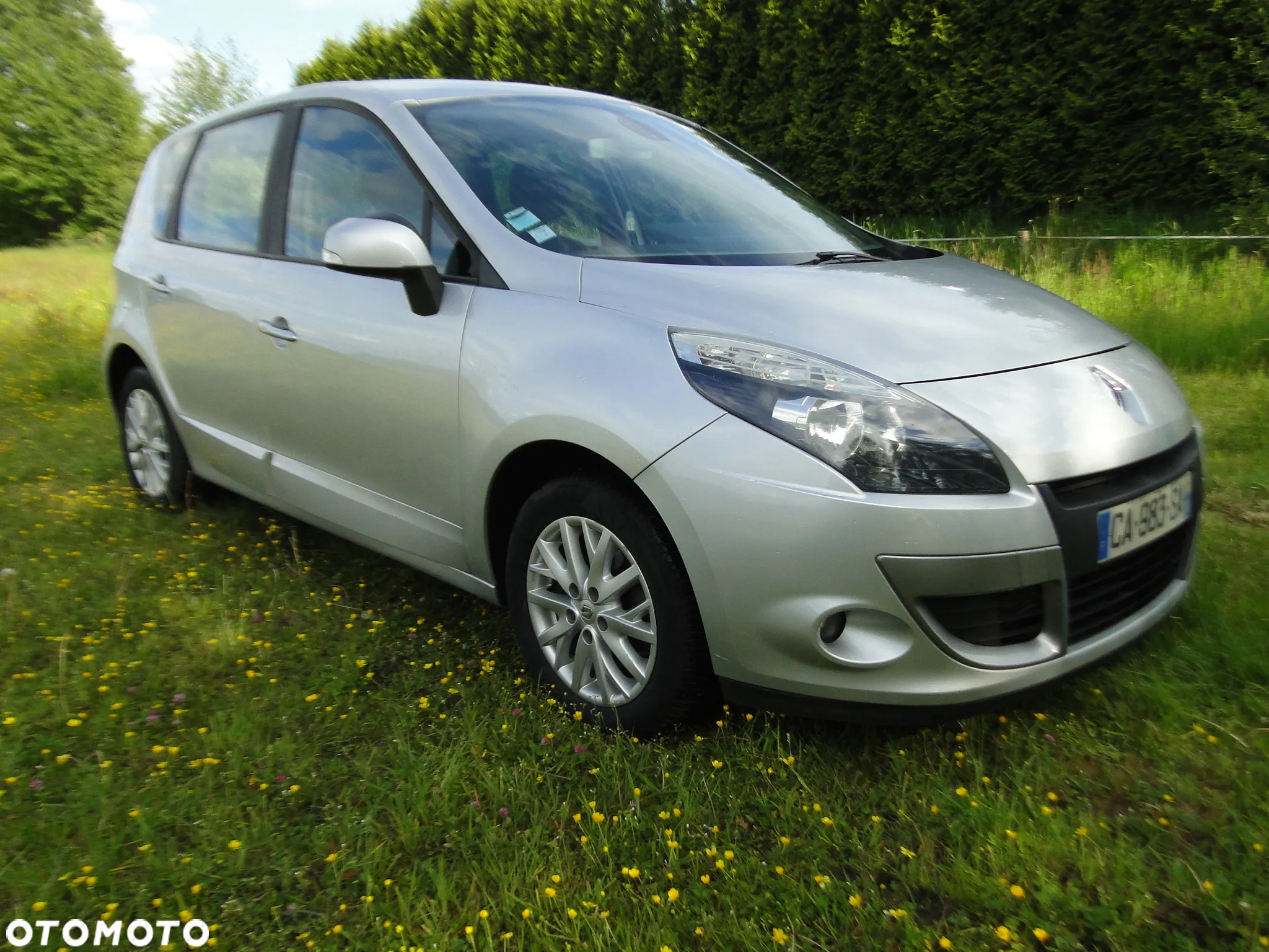 Renault Scenic 1.5dCi TomTom Edition - 3