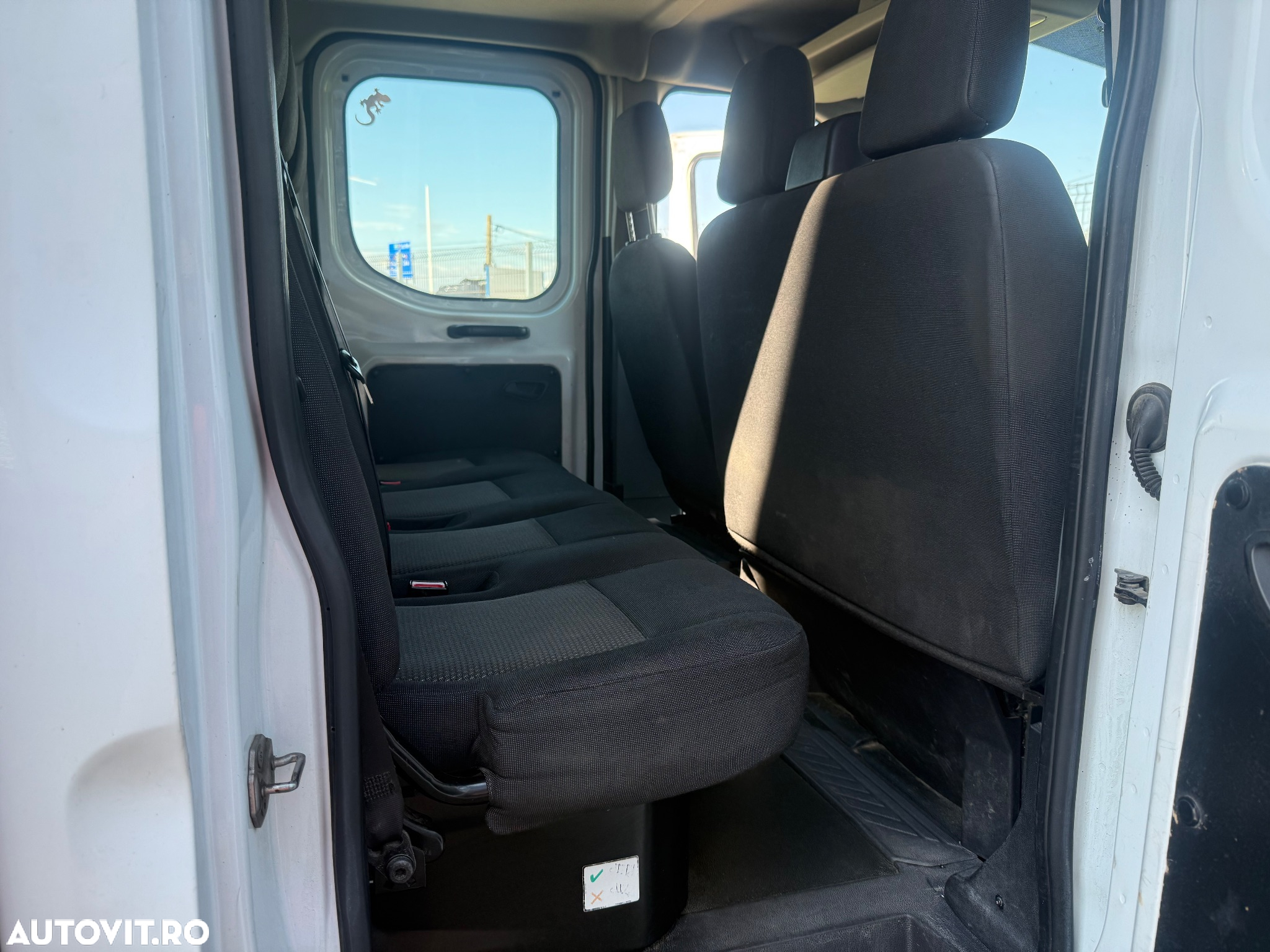 Ford Transit - 20