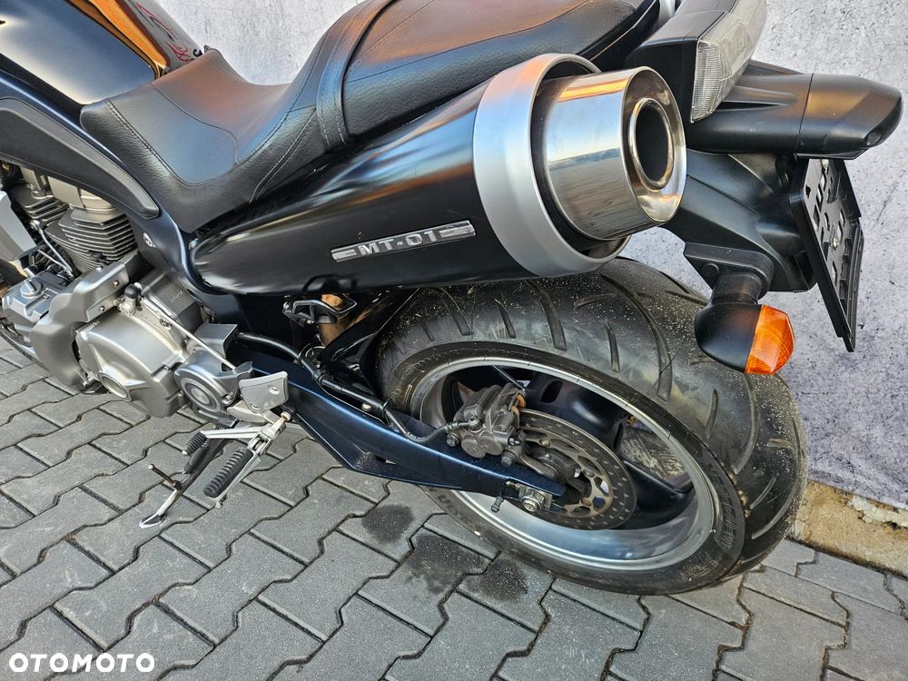 Yamaha MT - 13