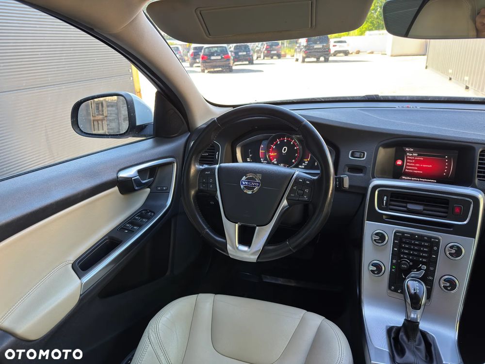 Volvo S60 T5 Drive-E Summum - 27