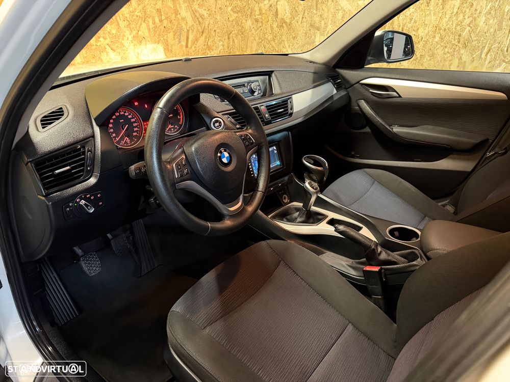 BMW X1 16 d sDrive Line Sport - 7