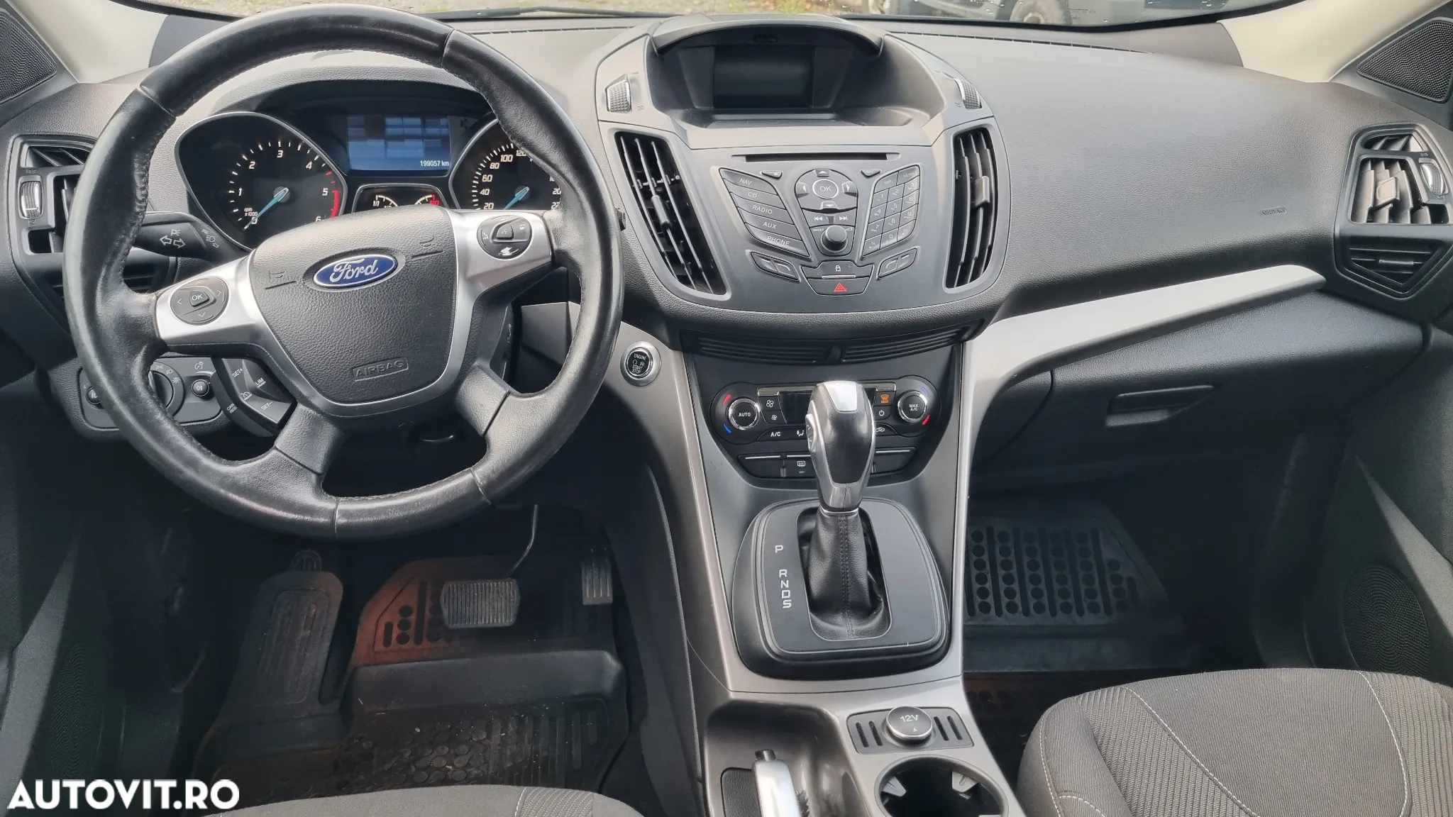 Ford Kuga 2.0 TDCi 4WD Powershift Titanium - 16