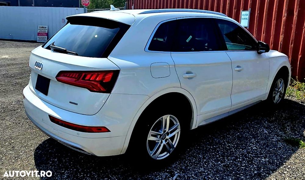 Audi Q5 2.0 TFSI S tronic Design - 4