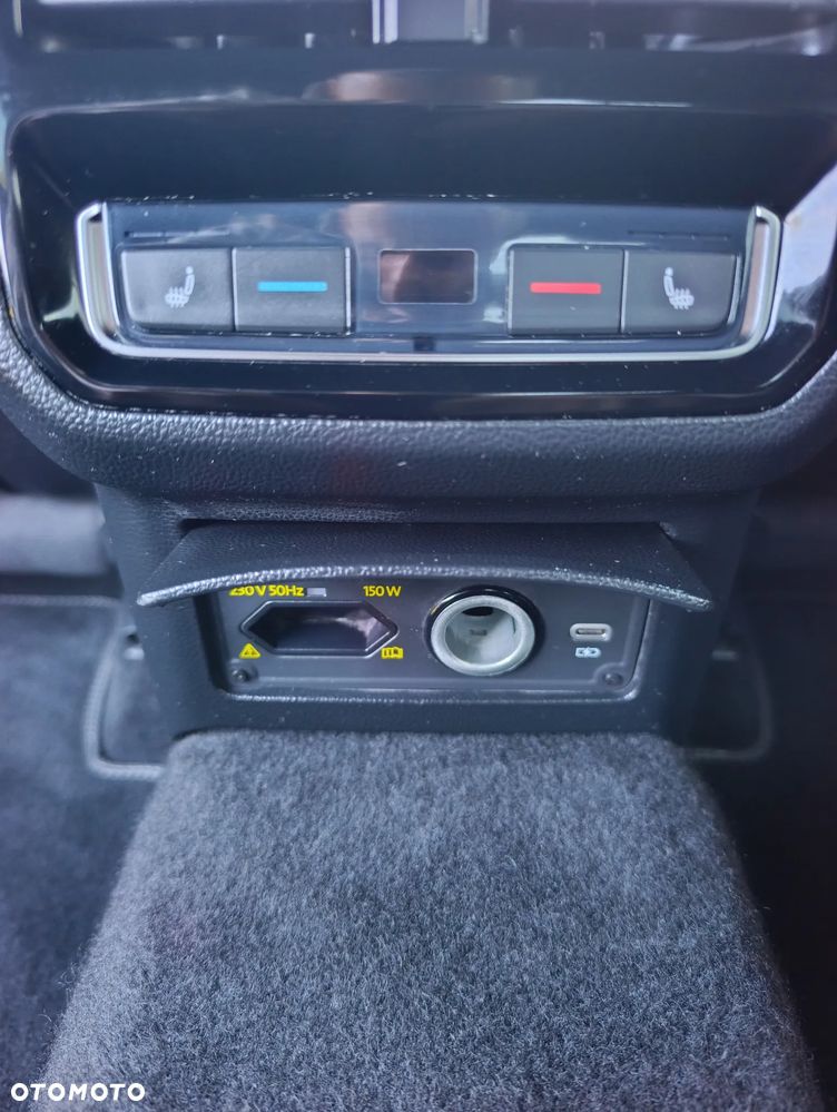 Volkswagen Arteon 2.0 TDI SCR DSG R-Line Edition - 30
