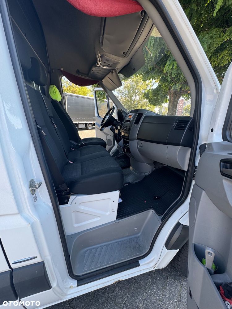 Mercedes-Benz Sprinter - 15