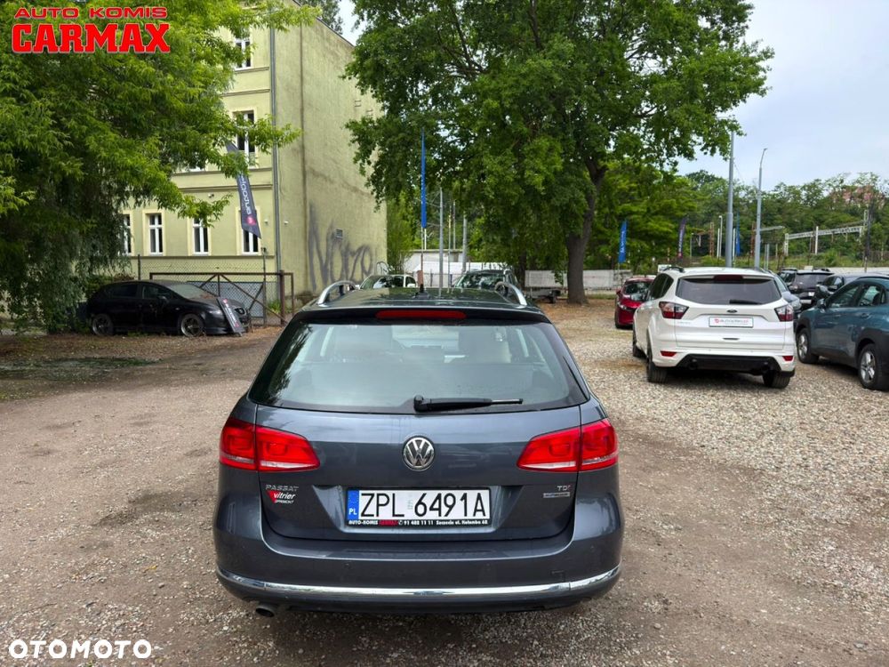 Volkswagen Passat - 6