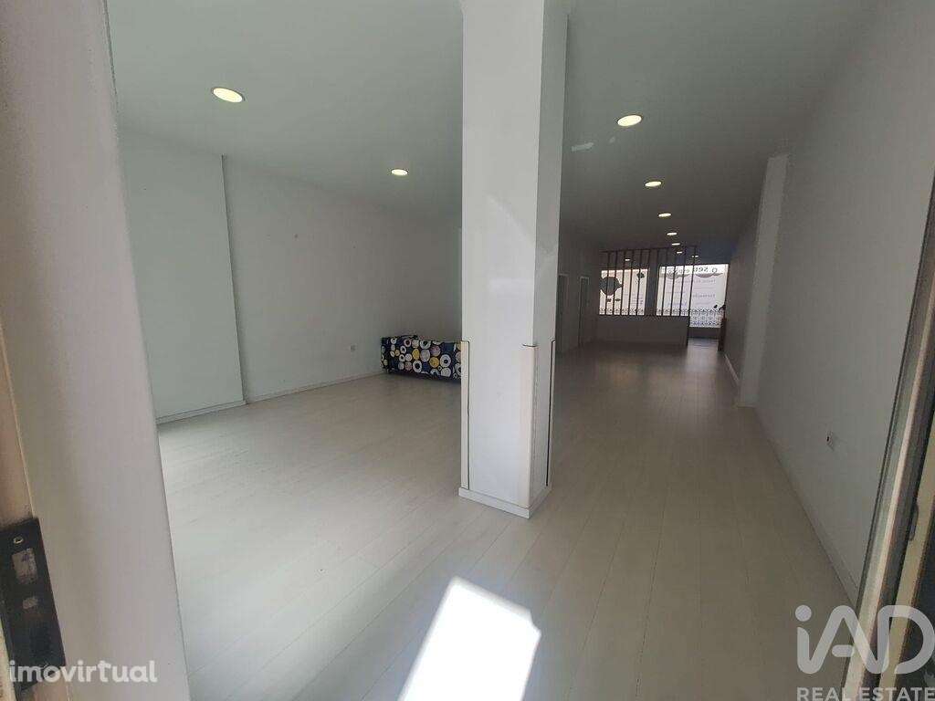 Loja / Estabelecimento Comercial em Rio Tinto de 105,00 m2 - Grande imagem: 4/20