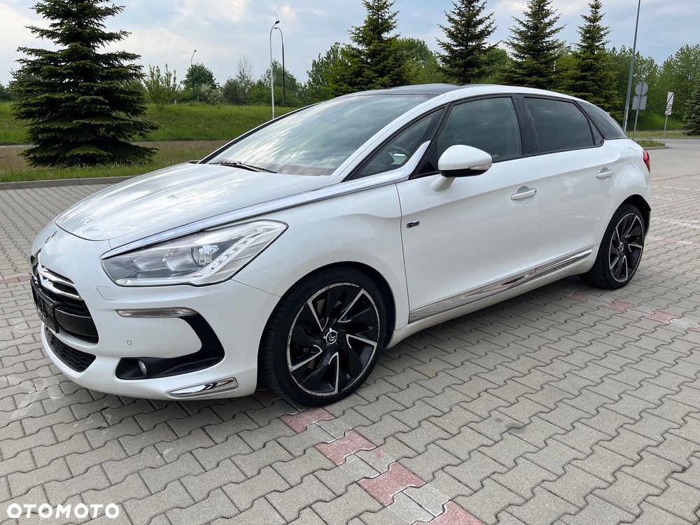 Citroën DS5 Hybrid4 EGS6 SportChic - 35