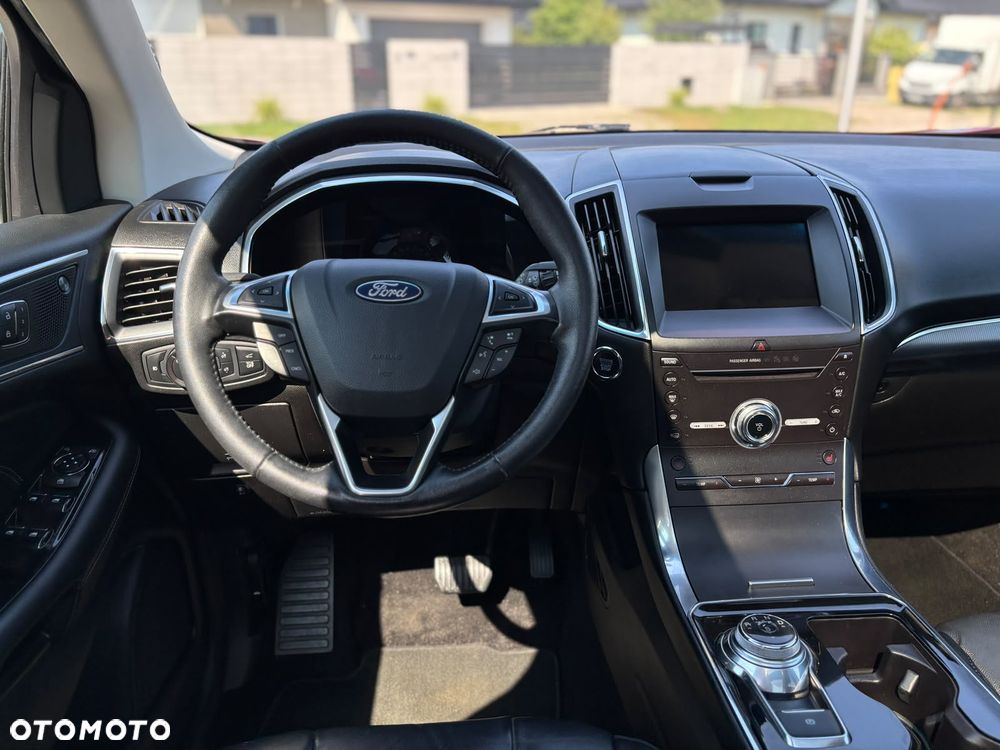Ford Edge - 28
