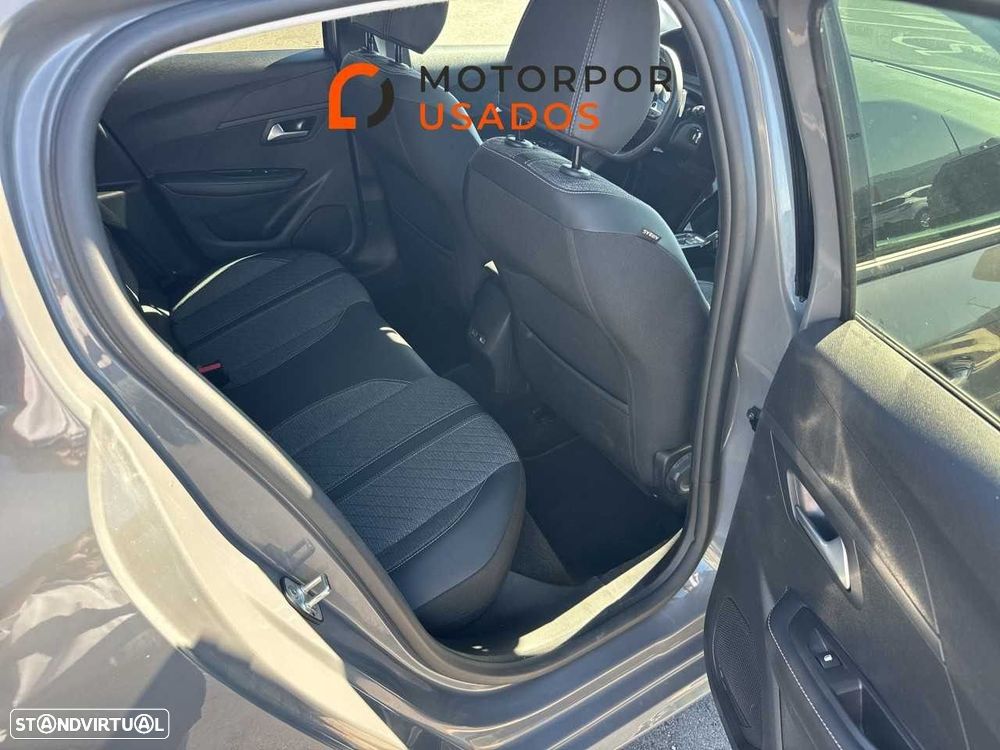 Peugeot 208 1.2 Hybrid Allure e-DCS6 - 11