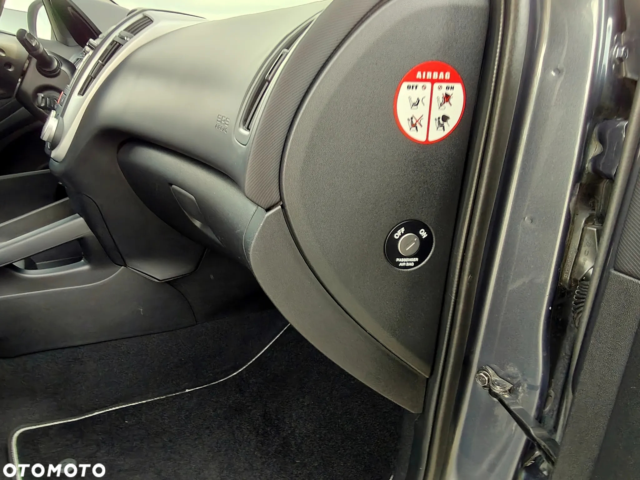 Kia ProCeed - 13