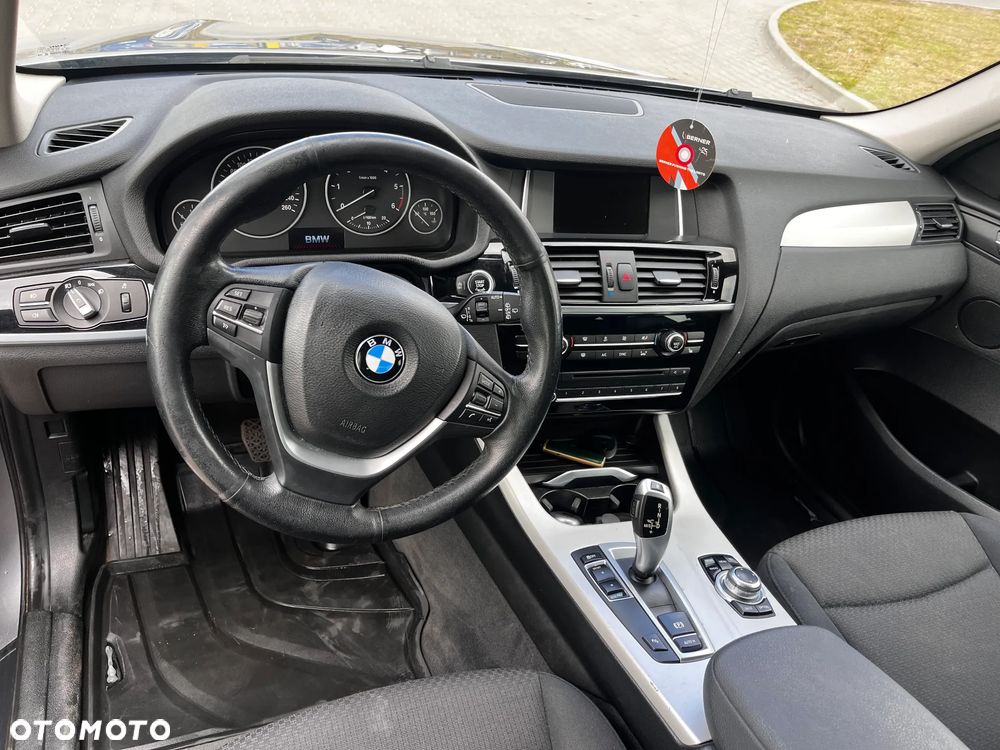 BMW X3 sDrive18d - 8