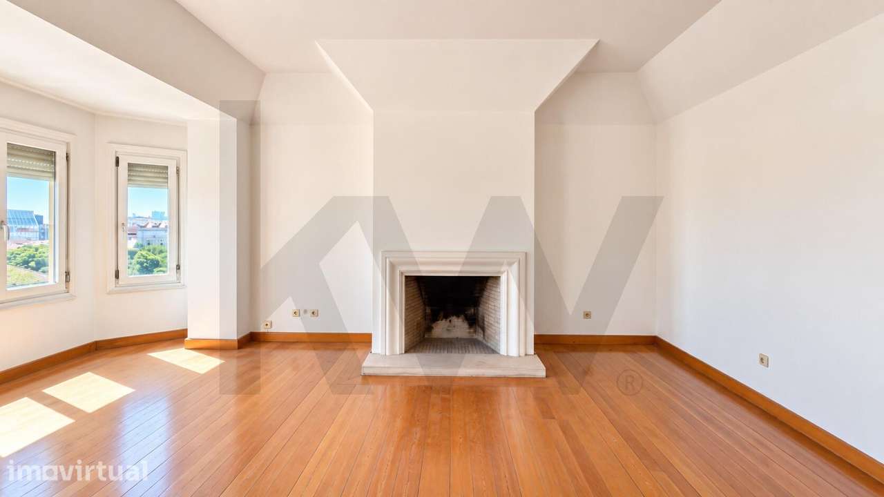 Fantástico apartamento T3 na Rua Rodrigo da Fonseca - Grande imagem: 5/30