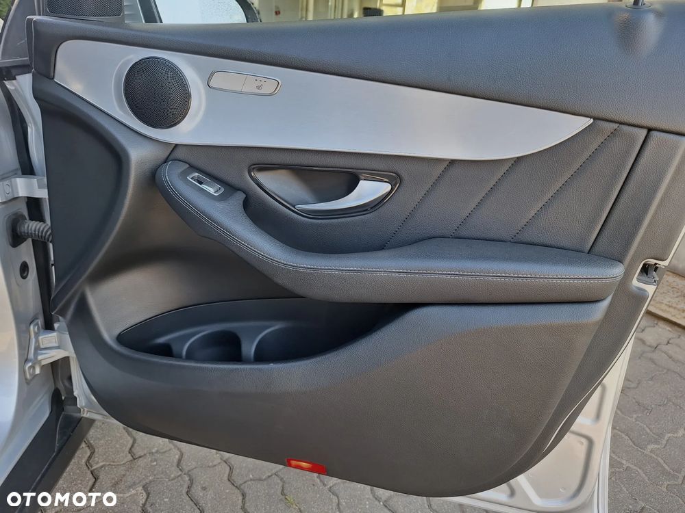 Mercedes-Benz GLC 220 d 4-Matic - 15