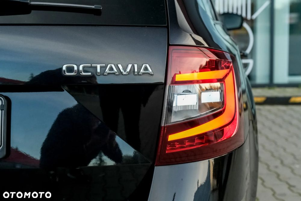 Skoda Octavia 2.0 TDI DSG Soleil - 7