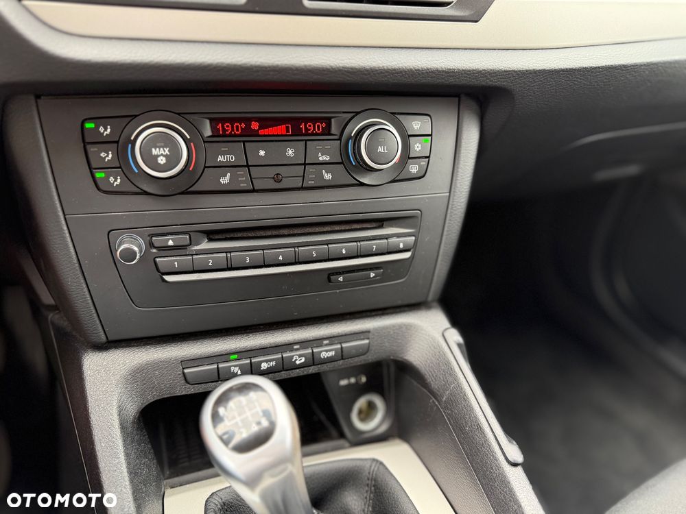 BMW X1 xDrive20i - 23