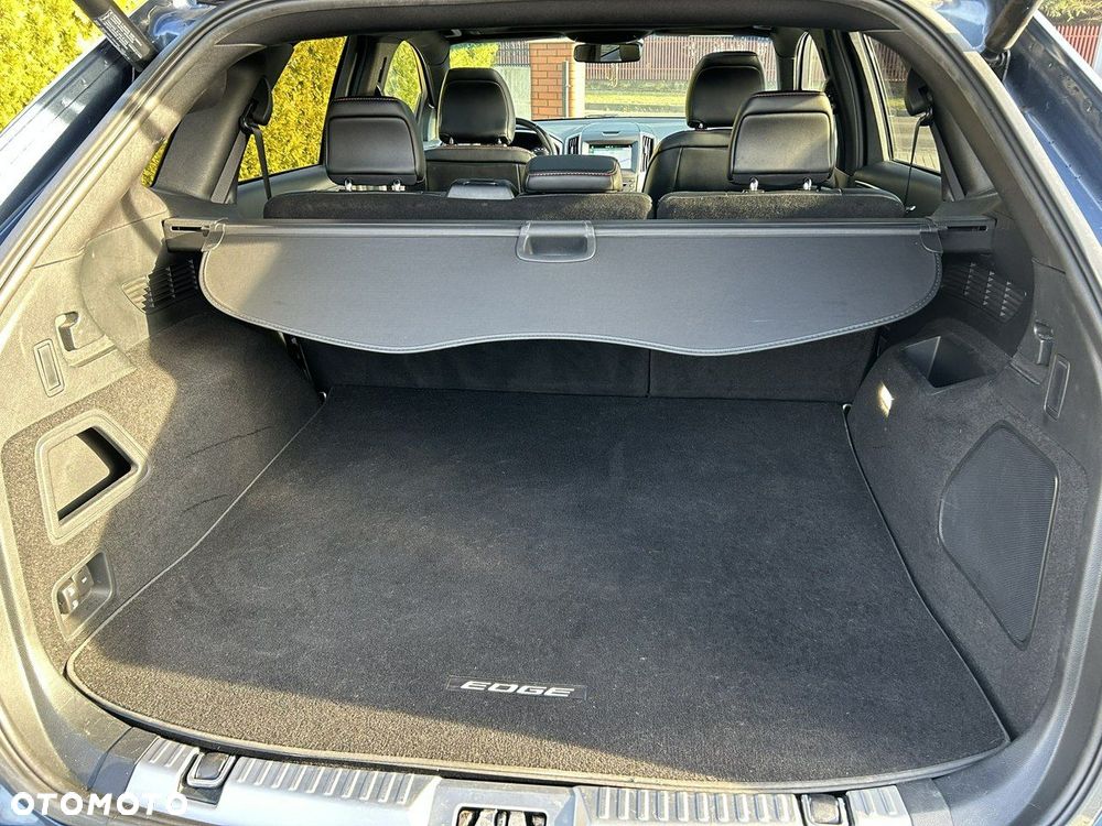 Ford Edge - 10