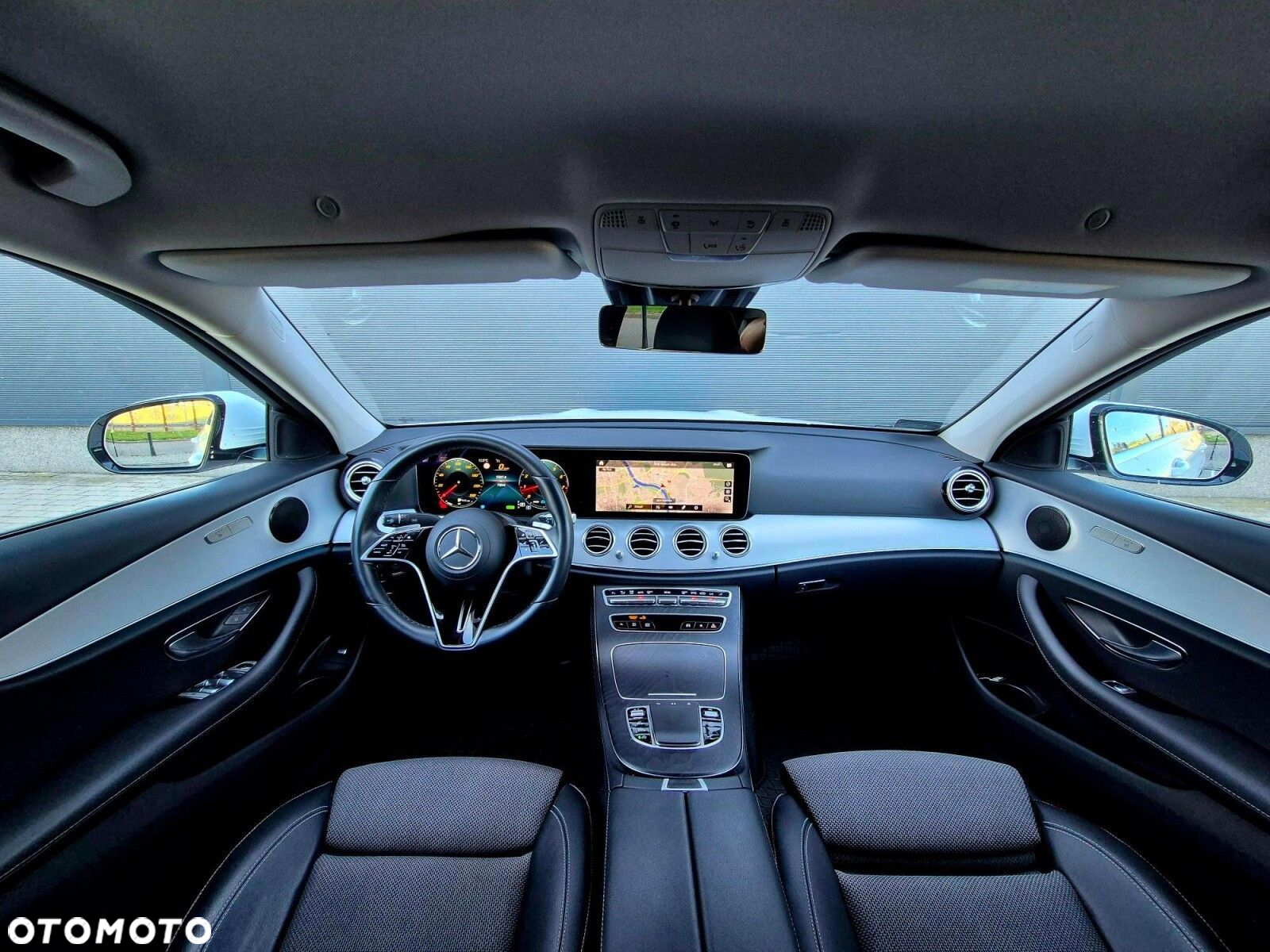 Mercedes-Benz Klasa E 200 AMG/Avantgarde - 19