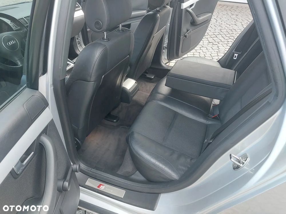 Audi A4 Limousine 1.8 T - 18