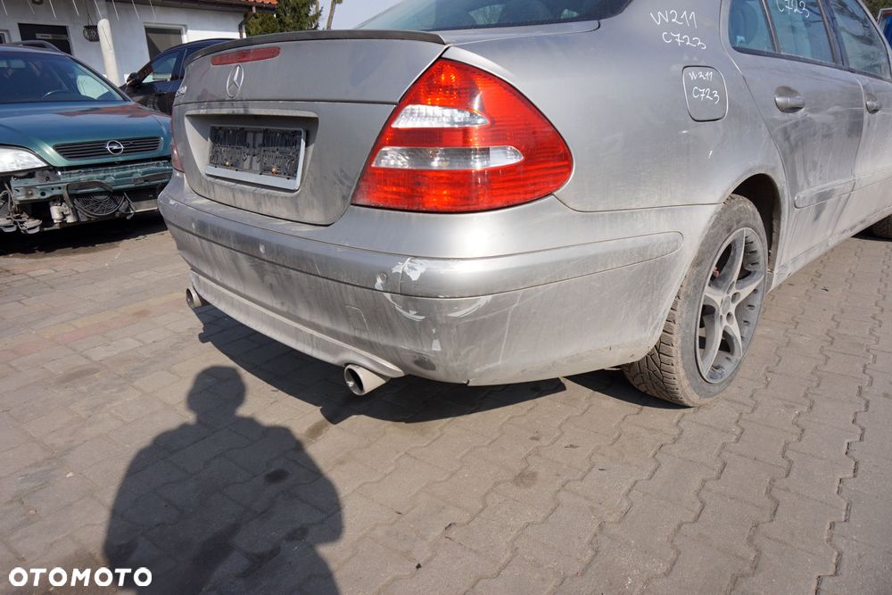 ZDERZAK TYLNY E-KLASA W211 SEDAN 723  SREBRNY CUBANITE MERCEDES 2002-2006 - 2
